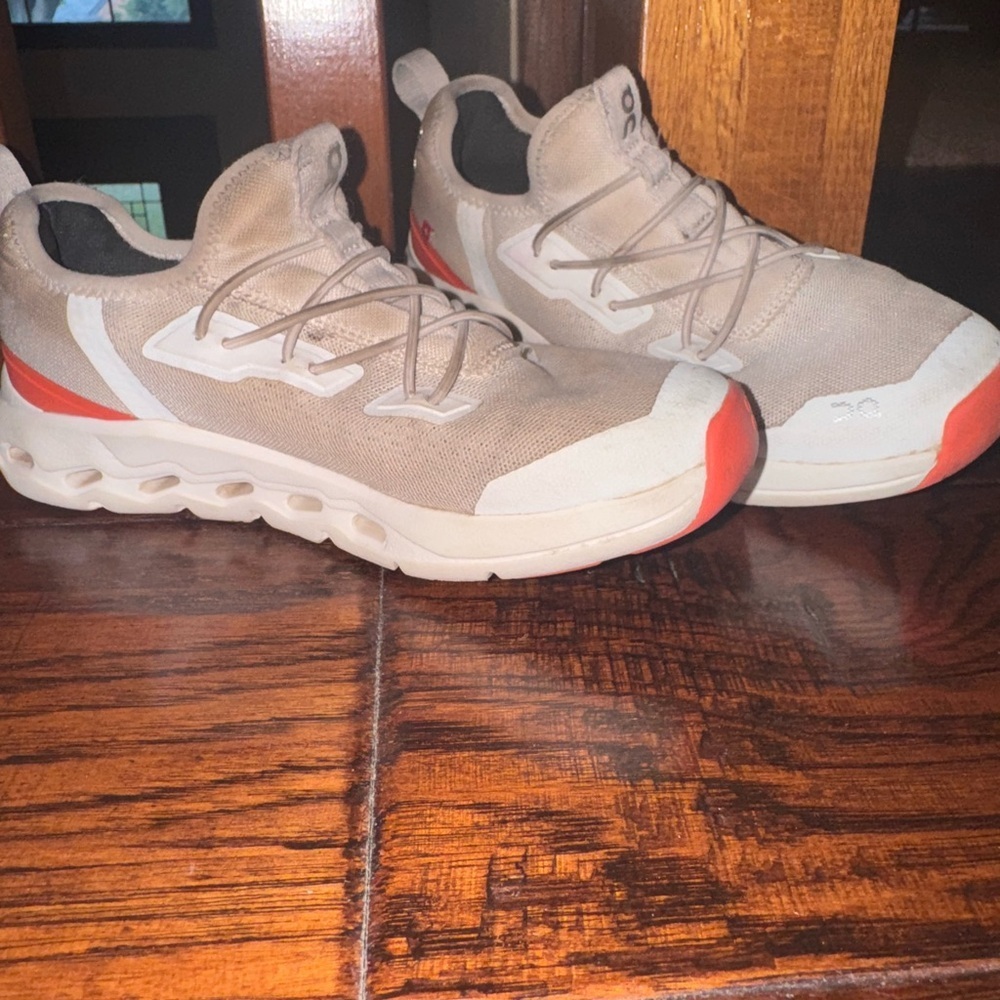 On Running Kids Tan and Orange Sneakers - Picture 3 of 7